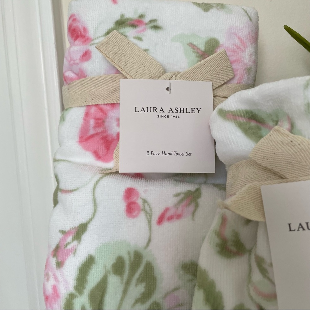 Laura Ashley Morning Gloria - Picture 2 of 6